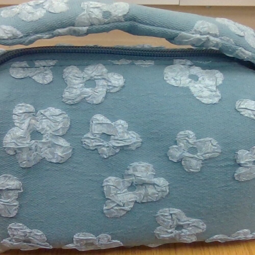 Cute bag for pencils, or makeup.